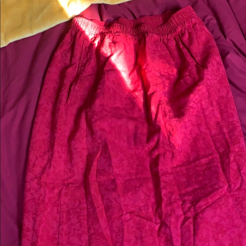Vintage long skirt with stretchy waist